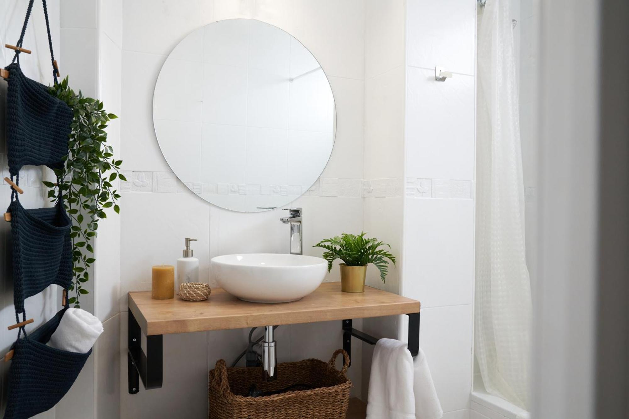 Sunny And Modern Apartment Ideal For Groups Barcelona Bagian luar foto